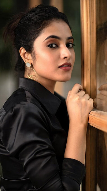 Priyanka Arul Mohan, Tamil Heroine HD phone wallpaper