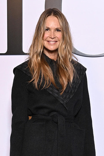Elle Macpherson, Movies, New love, Elton John concert HD phone wallpaper