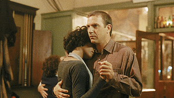 The Bodyguard, Thrilling action, Unexpected turns, Riveting story HD wallpaper
