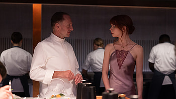 The Menu (2022 Movie), Enthralling dining experience, Mysterious plot twist, Impressive ensemble HD wallpaper