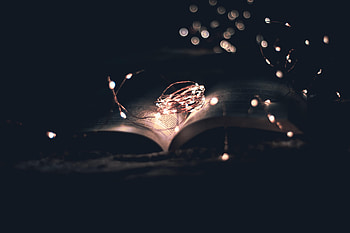 Dark, Shine, Light, Darkness, Garland, Book, Reading HD wallpaper