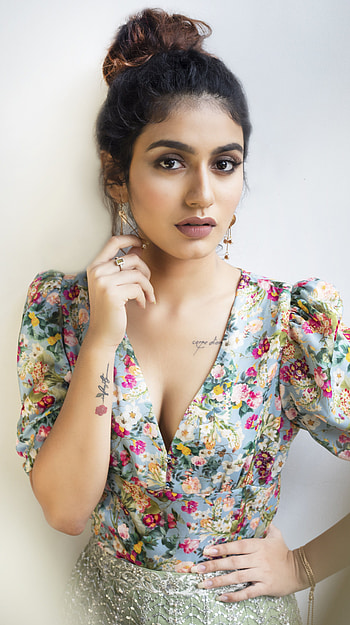 Priya warrior, priya, prakash, warrior, malayalam actress, model HD phone wallpaper