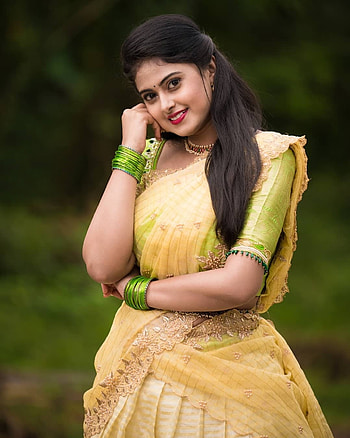 Meghasri, flash graphy, people in nature, saree beauty, Kannada actress HD phone wallpaper