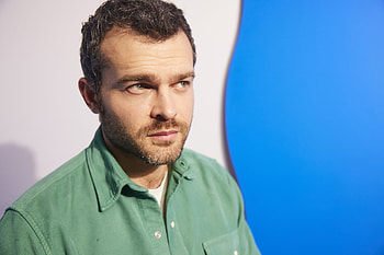 Alden Ehrenreich Casual Look, Celebrity, Alden Ehrenreich HD wallpaper