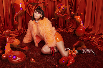 Charli Xcx New Press 2018, charli-xcx, celebrities, girls, music HD wallpaper