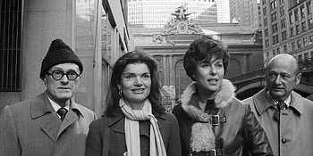 Jacqueline Kennedy Onassis, Medal HD wallpaper