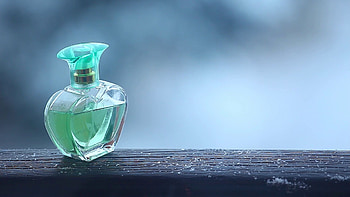 Top fragrance , Fragrance backgrounds, Stylish visuals, Aesthetic inspiration HD wallpaper