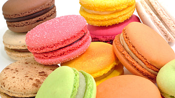 Macarons graphy , Artistic dessert capture, Mouthwatering pastries, graphic beauty HD wallpaper