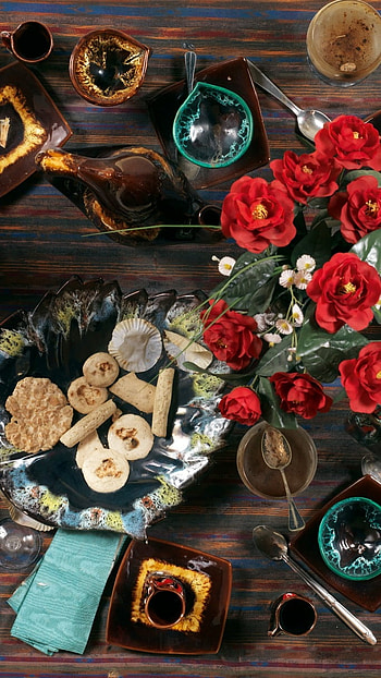 Assemblage, Dinning Table HD phone wallpaper