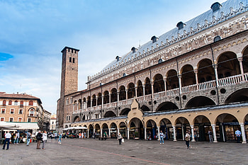Attractions near B&B Villa Due Giardini, Padua landmarks, Unforgettable sights, Visitor highlights HD wallpaper
