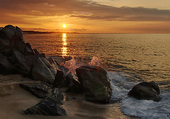 Sunset, nature, rocks, sunsets, beaches HD wallpaper
