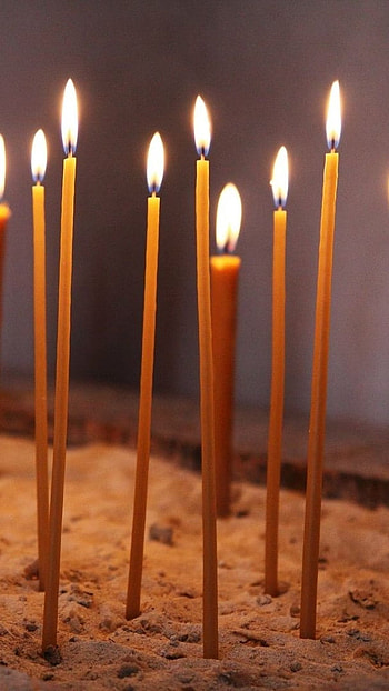 Candles , Glowing Candles, church HD phone wallpaper