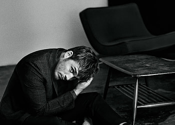 Sam Claflin, , Background , Visual appeal HD wallpaper