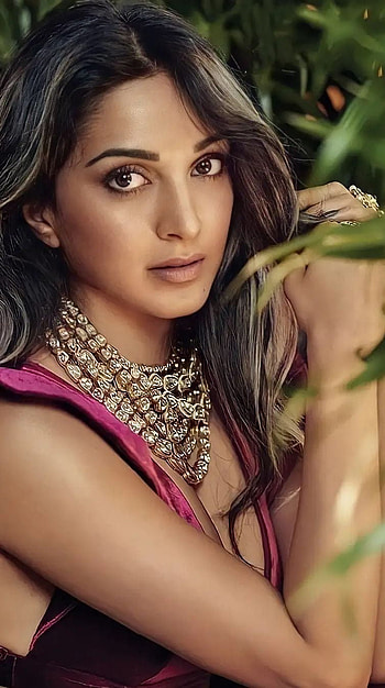 Kiara Advani, bollywood actress HD phone wallpaper