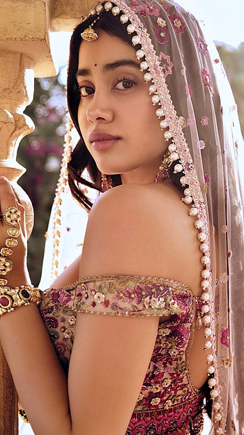 Janavi kapoor, bollywood actress HD phone wallpaper