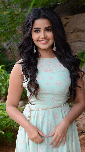 Anupama, Telugu Heroine HD phone wallpaper