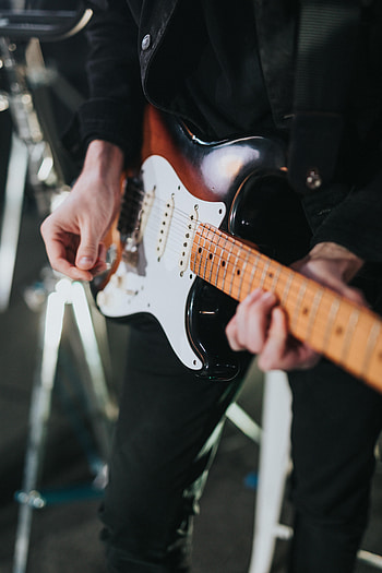 Music, Guitar, Musical Instrument, Guitar Player, Guitarist, Electric Guitar, Mediator HD phone wallpaper