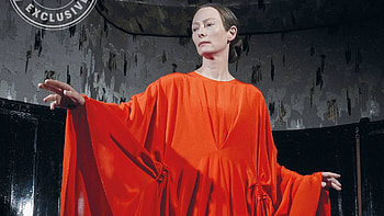 Tilda Swinton, Madame Blanc, Suspiria remake, Intriguing transformation HD wallpaper