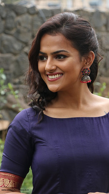 Shraddha Srinath, Tollywood, Shraddha, Heroine HD phone wallpaper