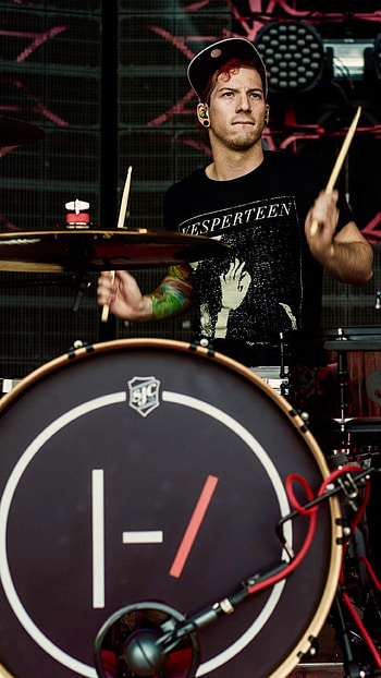 Josh Dun, Staying Alive, The Twenties, Twenty One Pilots HD phone wallpaper