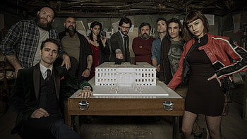 Money Heist, 18 unique , Spanish TV show HD wallpaper