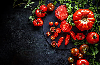Juicy tomato, Mouthwatering dish, Food graphy, Rich colors HD wallpaper