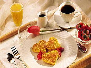 February 14 breakfast, rose, breakfast, juice, strawberries, love, coffee, heart shapes, valentines day HD wallpaper