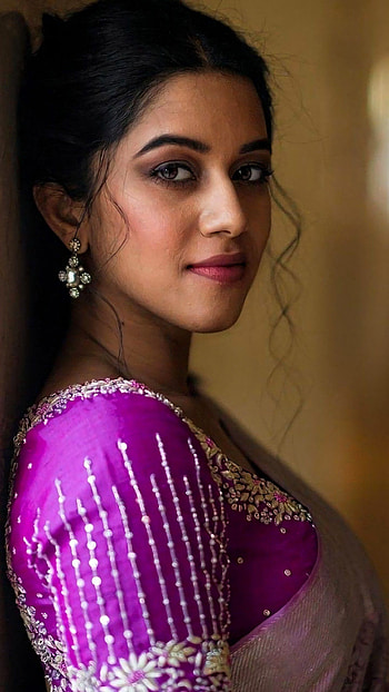 Mirnalini ravi, tamil actress HD phone wallpaper
