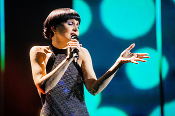 Monika Liu, Lithuanian singer, Pasirod monikos liu eurovizins dainos klipas ypa aktualus usienieiams HD wallpaper