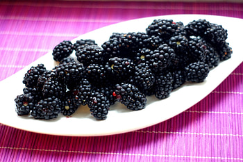 Food, Berries, Blackberry, Plate HD wallpaper