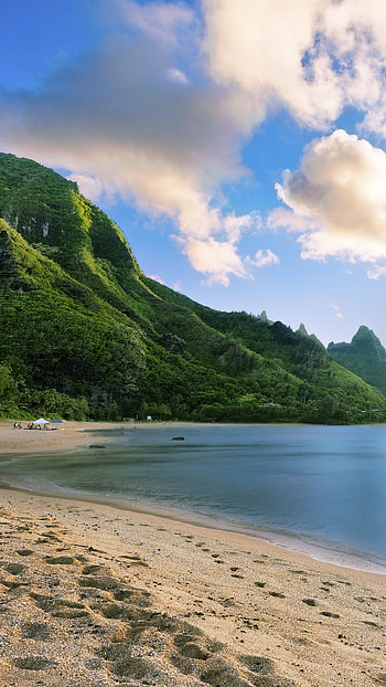 Hawaii's grandeur, Pristine landscapes, Oceanic beauty, Majestic vistas HD phone wallpaper
