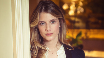 Melanie Laurent, Actress , Aesthetic, Artistic HD wallpaper