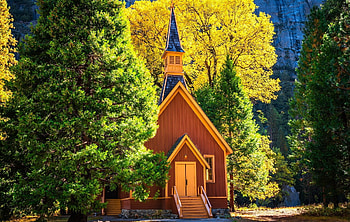 Yosemite NP in autumn, chapel, fall, trees, autumn, beautiful, Yosemite, mountain, colorful, national park, foliage HD wallpaper