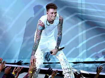 Lollapalooza 2017, Machine Gun Kelly HD wallpaper