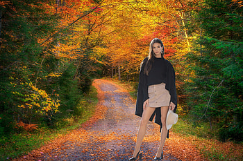 Daniela enjoying the autumn colors, autumn, model, usa, brunette, skirt HD wallpaper