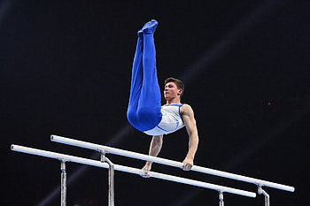 Illia Kovtun, Parallel Bars HD wallpaper