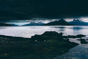 Sea, Night, Nature, Mountains, Shore, Bank HD wallpaper