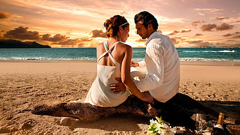 Couple at beach, couple, romance, love, beach HD wallpaper