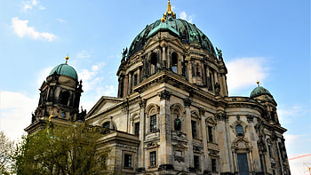 Berlin cathedral, Old architecture, Monumental statues, U TV HD wallpaper