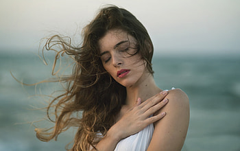 Relax, outdoor, brunette, woman HD wallpaper