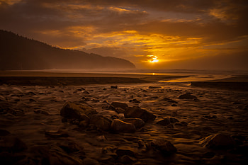 Nature, Water, Sunset, Waves, Rock, Stone HD wallpaper