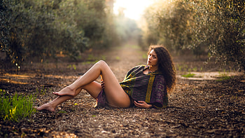 Model, pose, sit, hair HD wallpaper