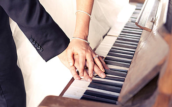 Decorations, Love, Wedding, Piano, Couple, Pair, Hands, Keys HD wallpaper