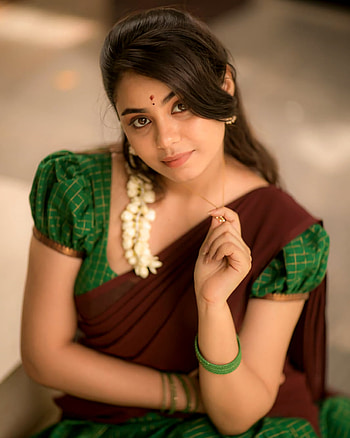 Monica chinnakotla, Telugu actress, flash graphy HD phone wallpaper