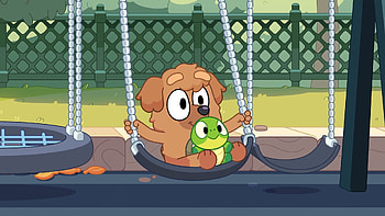 Bluey : Playful Moments on the Swing, TV Show, Bluey HD wallpaper
