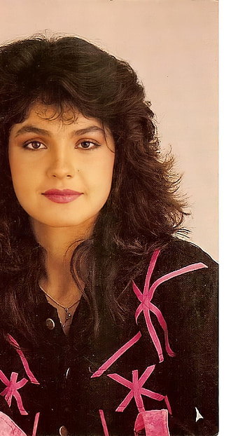 Pooja bhatt, bollywood actress, vintage HD phone wallpaper