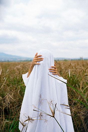 Miscellanea, Miscellaneous, Cloth, Field, Hands, Human, Person, Anonymous HD phone wallpaper