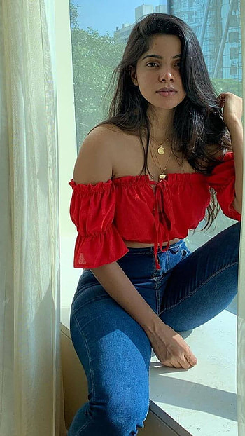 Divya Bharathi 923, Beauty, Divya Bharathi, actress HD phone wallpaper