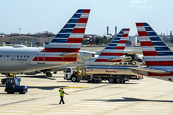 American Airlines, Optimism at Philadelphia International Airport HD wallpaper