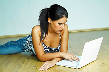 Laptop Girl, laptop, girl, beautiful HD wallpaper